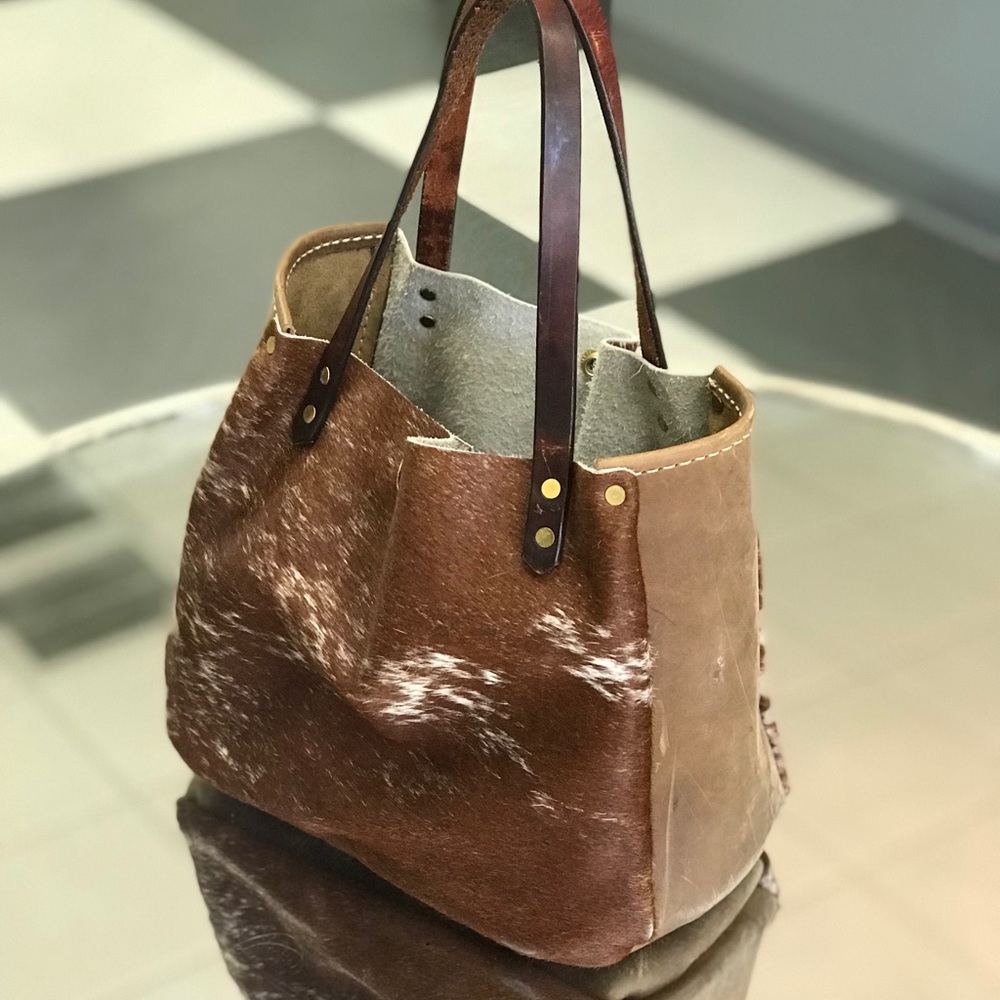 South Life bucket purse